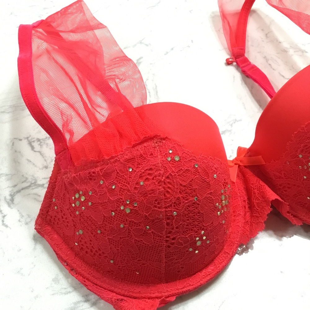 Victoria’s Secret Dream Angels Tulle Balconet Bra Red Lace 32D